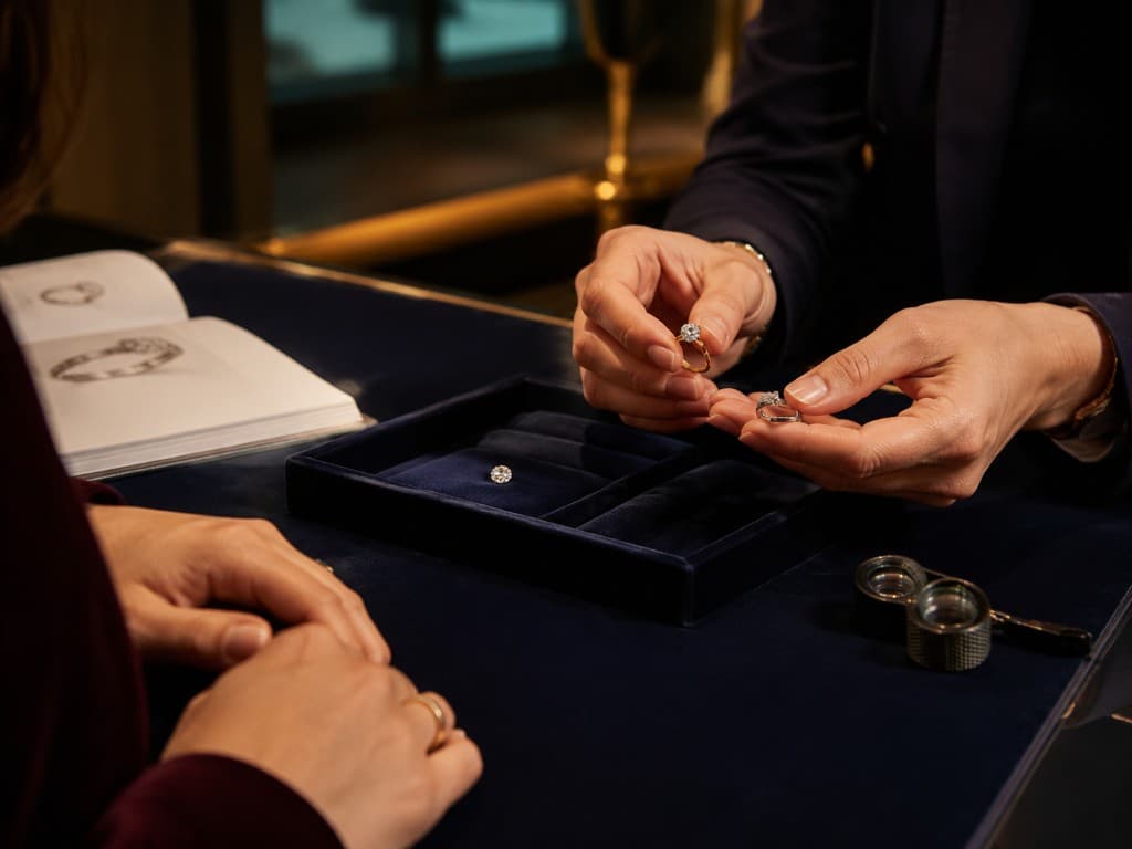 Private diamond consultation at Asteria Diamond House